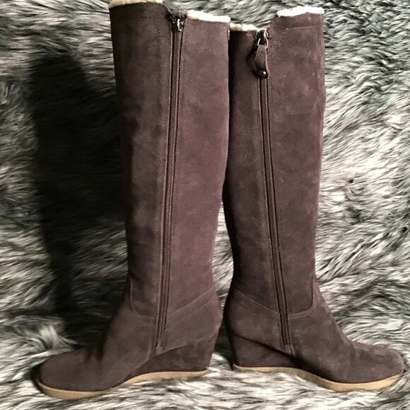 Women's Brown Knee-High Boots - Picture 2 of 8